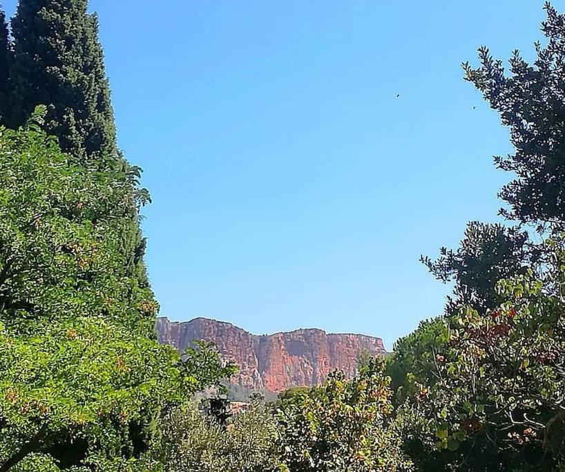 Charmant Rez De Villa Climatise Renove, 90M2 Avec Parking Cassis Exteriér fotografie