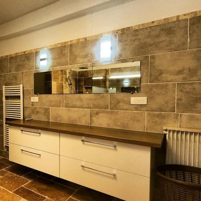 Charmant Rez De Villa Climatise Renove, 90M2 Avec Parking Cassis Exteriér fotografie