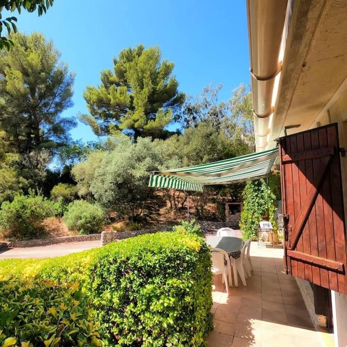 Charmant Rez De Villa Climatise Renove, 90M2 Avec Parking Cassis Exteriér fotografie